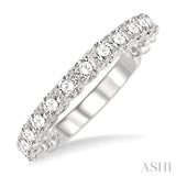 3/4 Ctw Lattice Round Cut Diamond Wedding Band in 14K White Gold